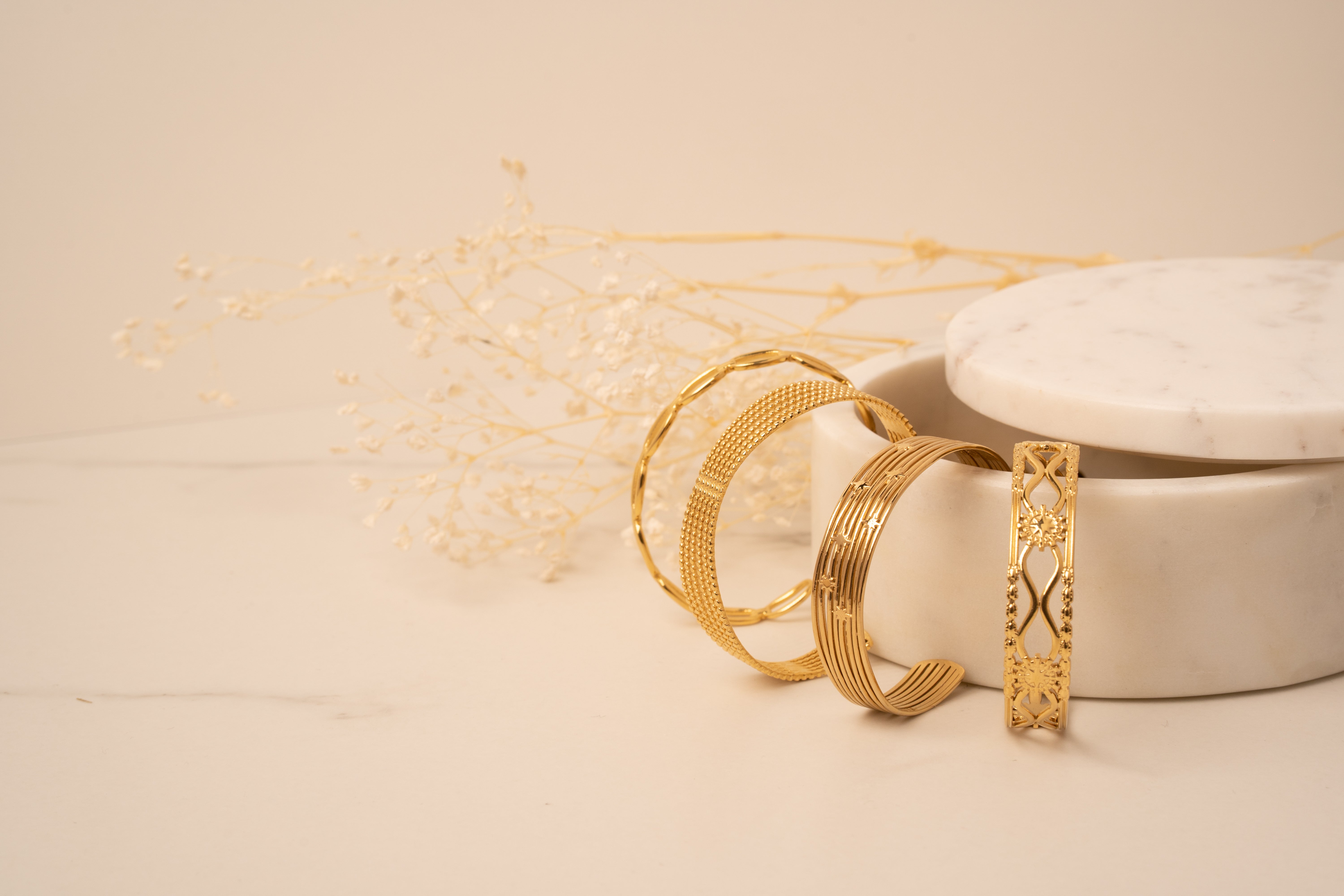 Bracelets Bouddhistes Ikita Lot de 4 Argenté Bracelets Bouddhistes Ikita Lot de 4 Argenté